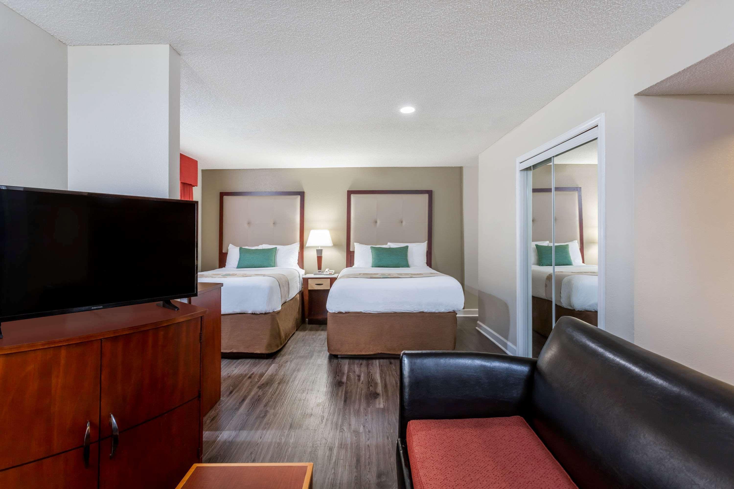 Hotel Hawthorn By Wyndham 3*